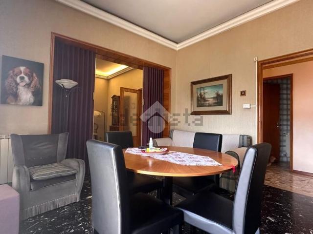 Appartamento in vendita di 172 m² in Via Natalelli, 117