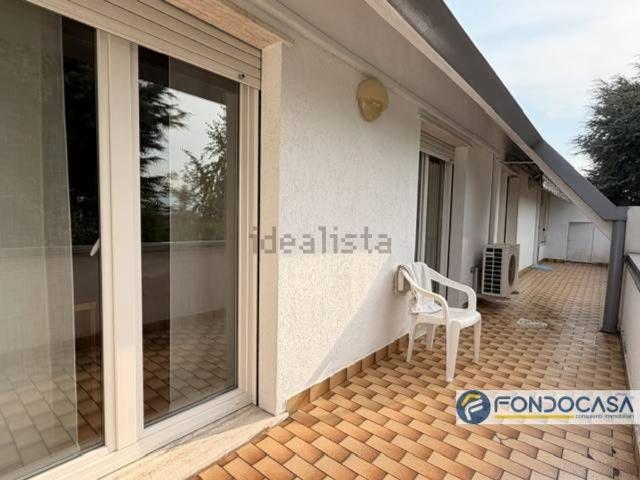 Appartamento in vendita di 172 m² in Via Papa Giovanni XXIII