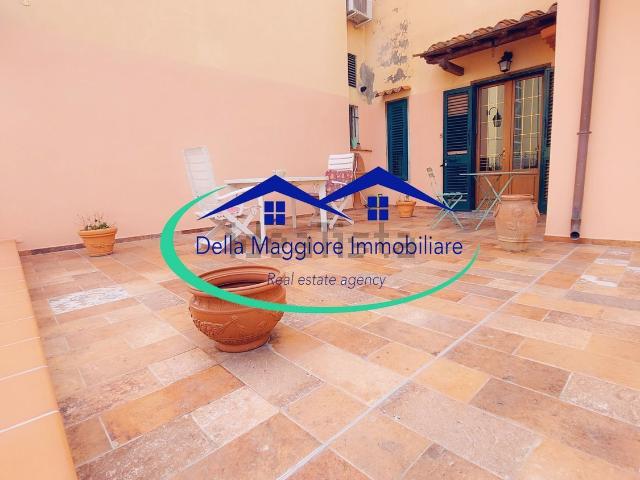 Appartamento in vendita di 172 m² in Via Provinciale Pisana