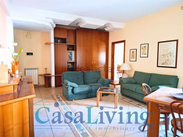 Appartamento in vendita di 172 m² in Via Venero, 198