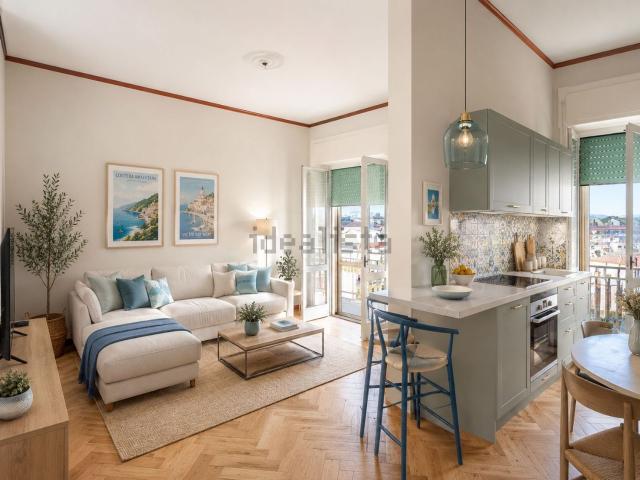 Appartamento in vendita di 172 m² in Viale Della Pace, 306