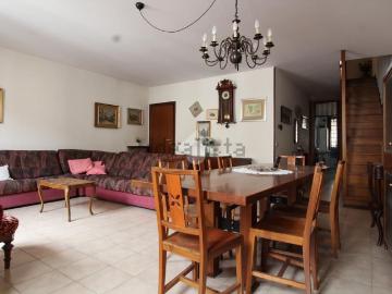 Appartamento in vendita di 172 m² in Corso Giacomo Matteotti, 109