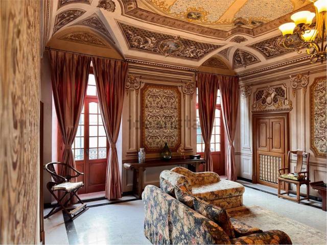 Appartamento in vendita di 172 m² in Corso Mario Ponzoni, 14