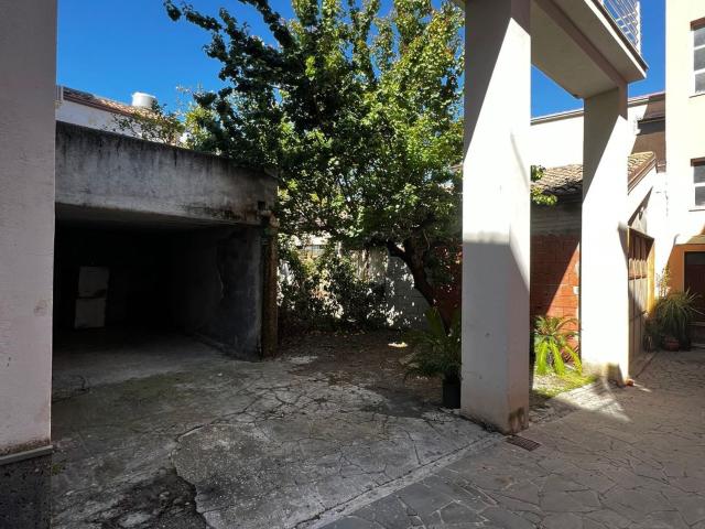 Appartamento in vendita di 172 m² in Piazza Umberto I