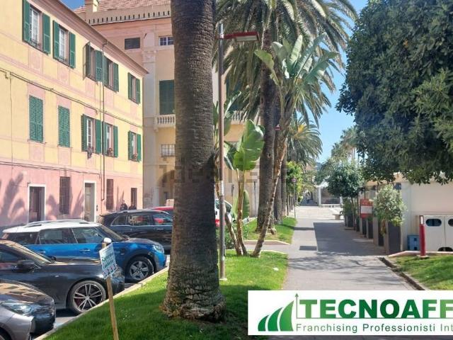 Appartamento in vendita di 173 m² in Via Concezione