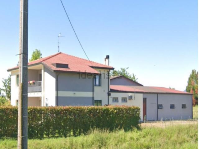 Appartamento in vendita di 173 m² in Via Chiodare