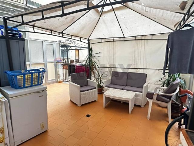 Appartamento in vendita di 173 m² in Via Eduardo Carapelle, 10