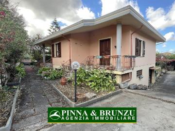 Appartamento in vendita di 173 m² in Via Sebastiano Satta
