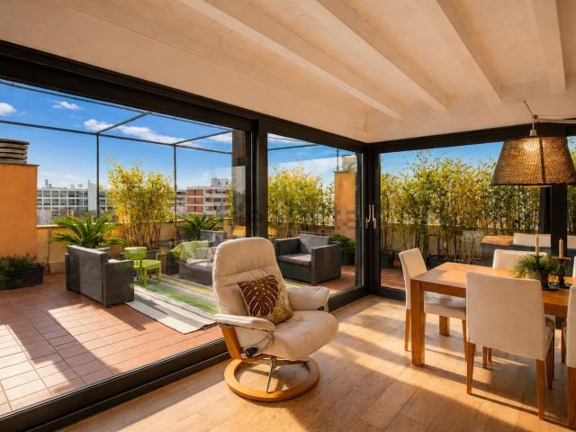 Appartamento in vendita di 173 m² in Via Privata Martino Lutero, 4