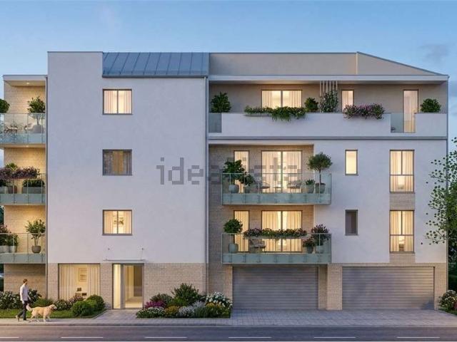 Appartamento in vendita di 173 m² in Via Vittorino Carra