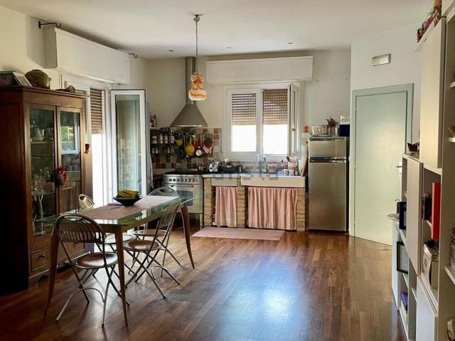 Appartamento in vendita di 173 m² in Viale Montefiore