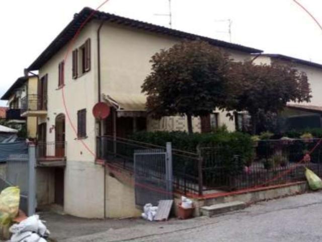 Appartamento in vendita di 173 m² in Località Montecchio
