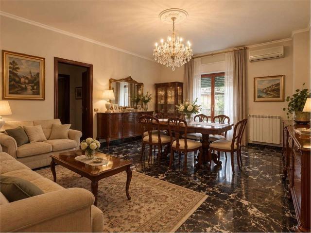 Appartamento in vendita di 174 m²