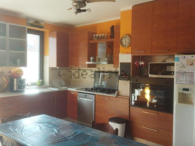 Appartamento in vendita di 174 m² in Via Cappelletta