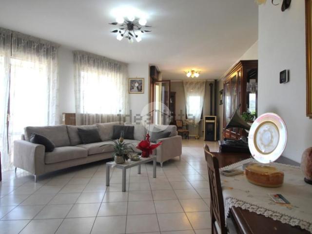 Appartamento in vendita di 174 m² in Via Giorgio la Pira, 47