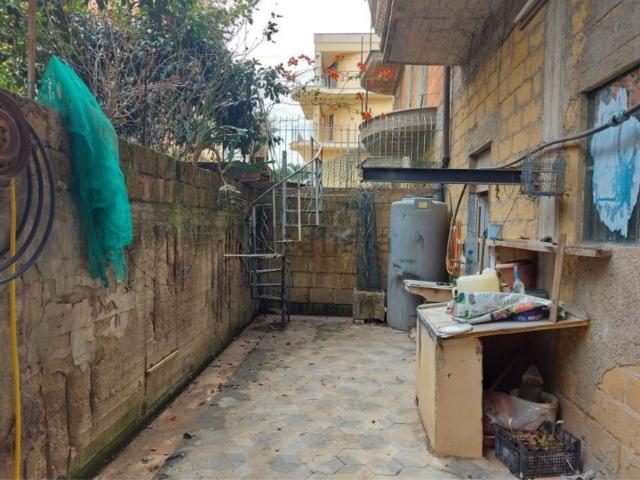 Appartamento in vendita di 174 m² in Via Giovanni Falcone