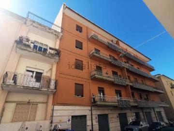 Appartamento in vendita di 174 m² in Via Francesco Crispi, 166