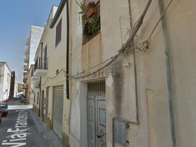 Appartamento in vendita di 174 m² in Via Francesco Paolo Perez