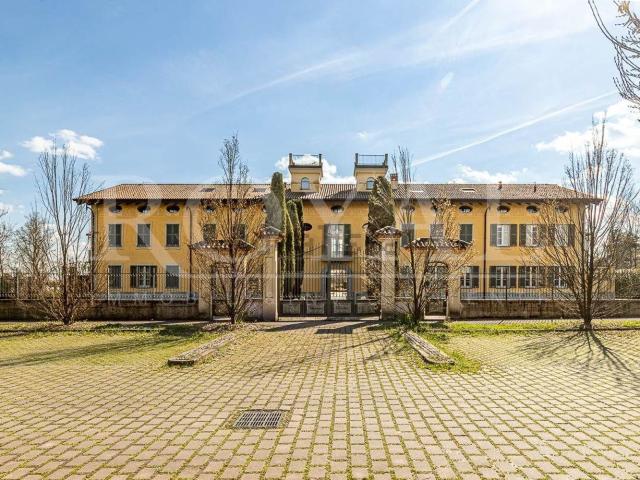 Appartamento in vendita di 174 m² in Via Regina Margherita, 3