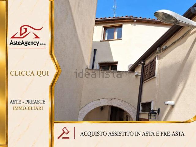 Appartamento in vendita di 174 m² in Vico I Mario Pagano, 16