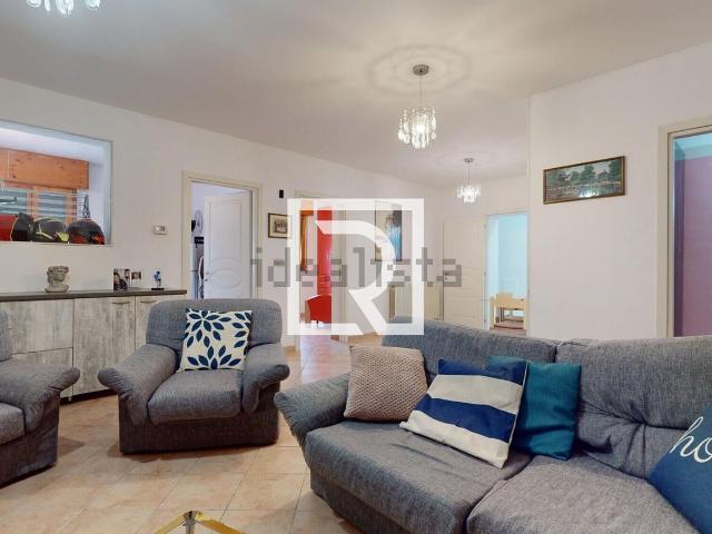 Appartamento in vendita di 174 m² in Vicolo Fabbri, 3