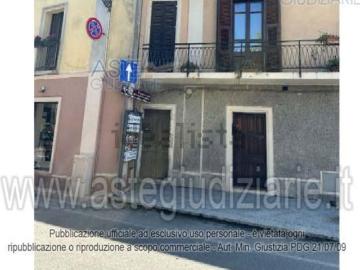 Appartamento in vendita di 174 m² in Piazza Nino Sistu, 2