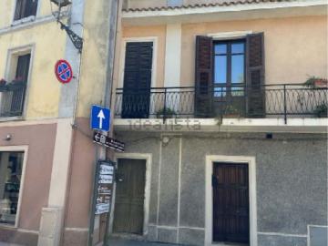 Appartamento in vendita di 174 m² in Piazza Nino Sistu, 2