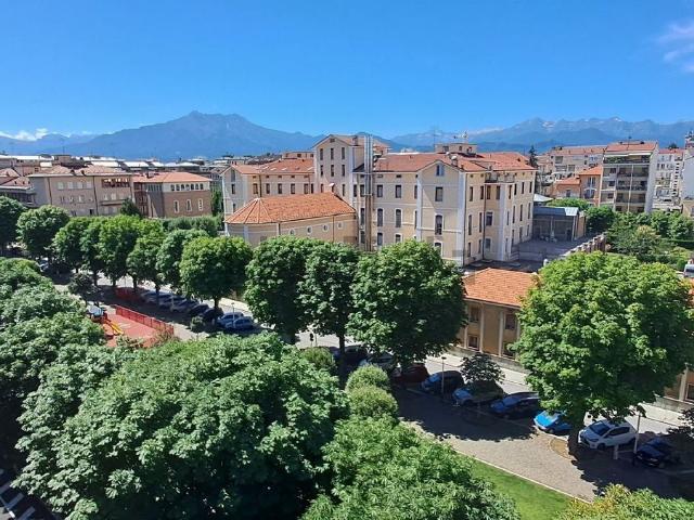 Appartamento in vendita di 175 m²