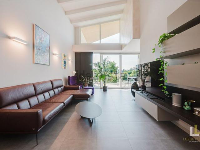 Appartamento in vendita di 175 m²