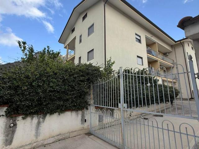 Appartamento in vendita di 175 m² in Via Santa Caterina, 41