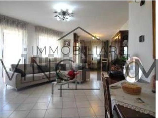 Appartamento in vendita di 175 m²