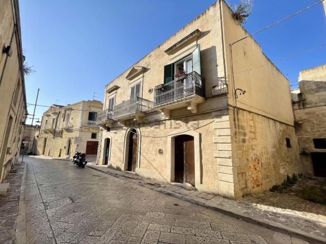 Appartamento in vendita di 175 m² in Via Casalnuovo, 99