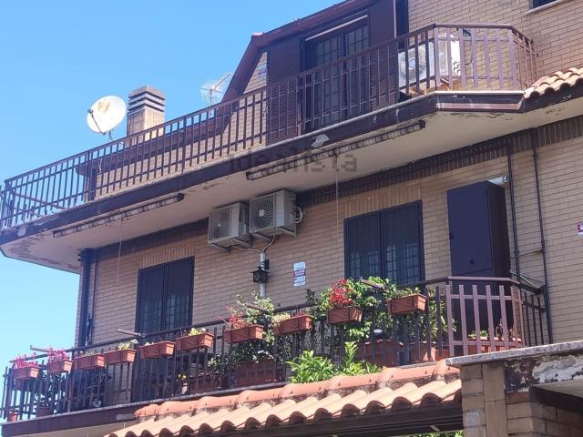 Appartamento in vendita di 175 m² in Via Cisternino, 72