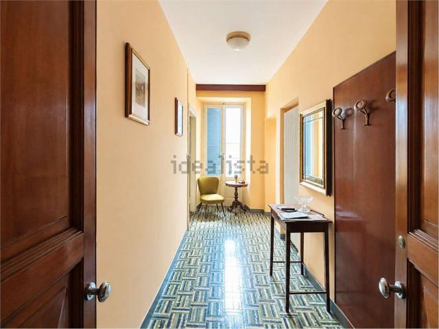 Appartamento in vendita di 175 m² in Via Antonio Cantova, 3