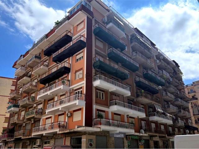 Appartamento in vendita di 175 m² in Via Angelo Poliziano