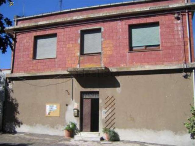 Appartamento in vendita di 175 m² in Via Badde Salighes, 21