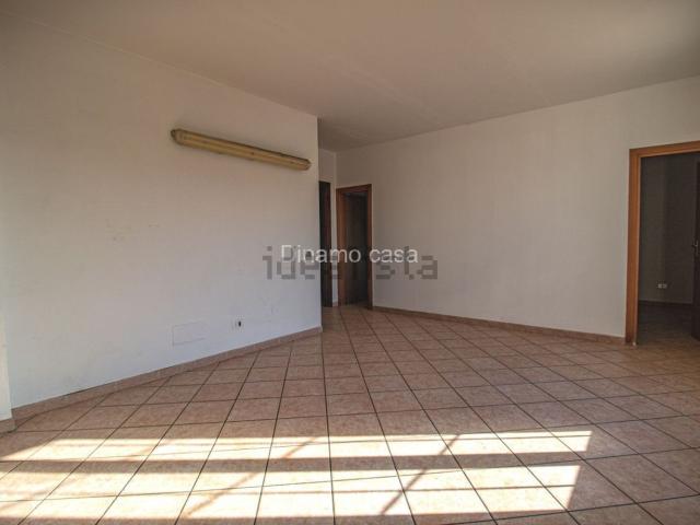 Appartamento in vendita di 175 m² in Via Brunella