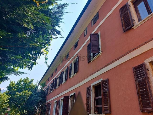 Appartamento in vendita di 175 m² in Via Guglielmo Marconi