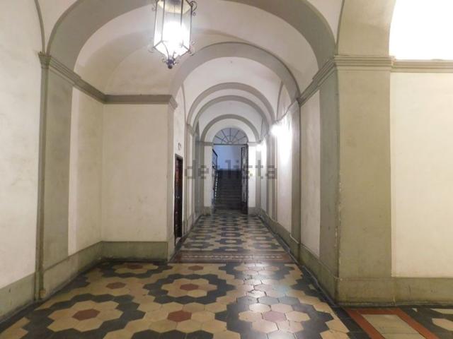 Appartamento in vendita di 175 m² in Via Guido Monaco