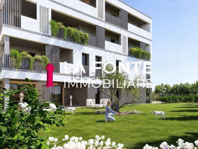 Appartamento in vendita di 175 m² in Via della Costituzione