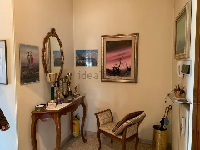 Appartamento in vendita di 175 m² in Via Fabriano