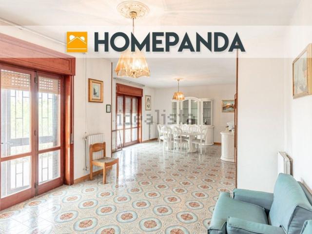 Appartamento in vendita di 175 m² in Via Luigi Cavallaro