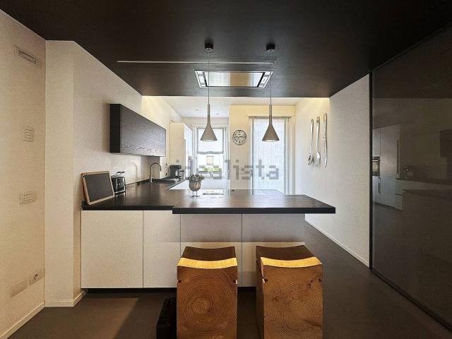 Appartamento in vendita di 175 m² in Via Luigi da Porto, 6