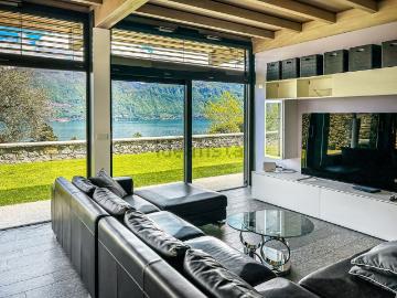 Appartamento in vendita di 175 m² in Via Monsignor Emilio Poletti