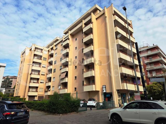Appartamento in vendita di 175 m² in Via Martin Luther King, 4