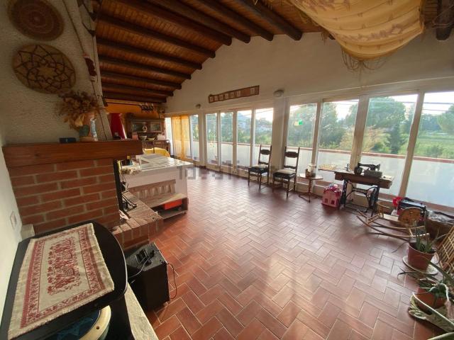 Appartamento in vendita di 175 m² in Via Massimo D&apos Azeglio