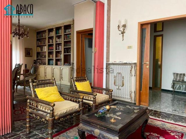 Appartamento in vendita di 175 m² in Via Michele Pironti, 3