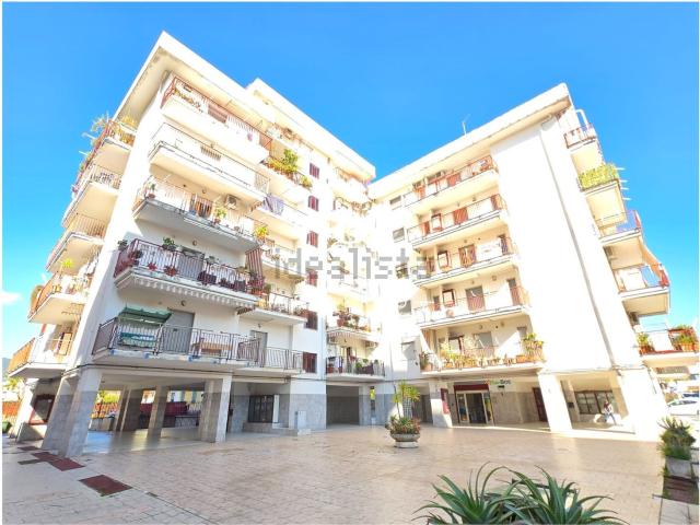 Appartamento in vendita di 175 m² in Via Po