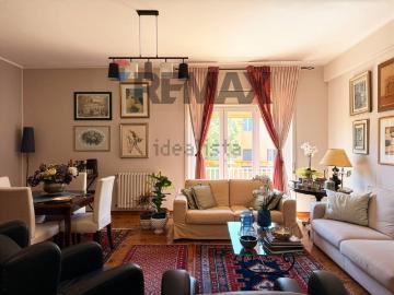 Appartamento in vendita di 175 m² in Via Tommaso Natale, 80