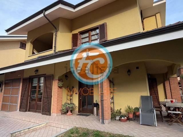 Appartamento in vendita di 175 m² in Via Torino, 63